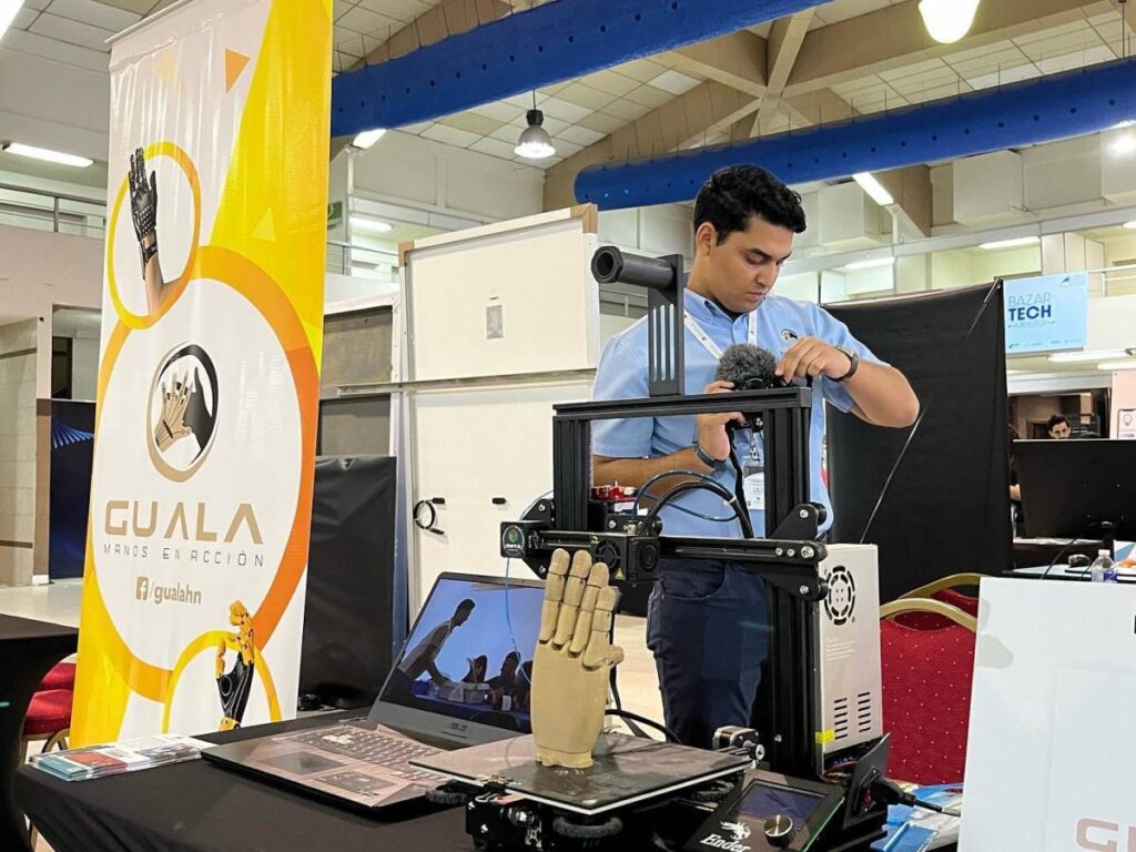 Autoridades lanzan programa de empleo para jóvenes hondureños 1 Lanzan programa para formar jóvenes en habilidades digitales