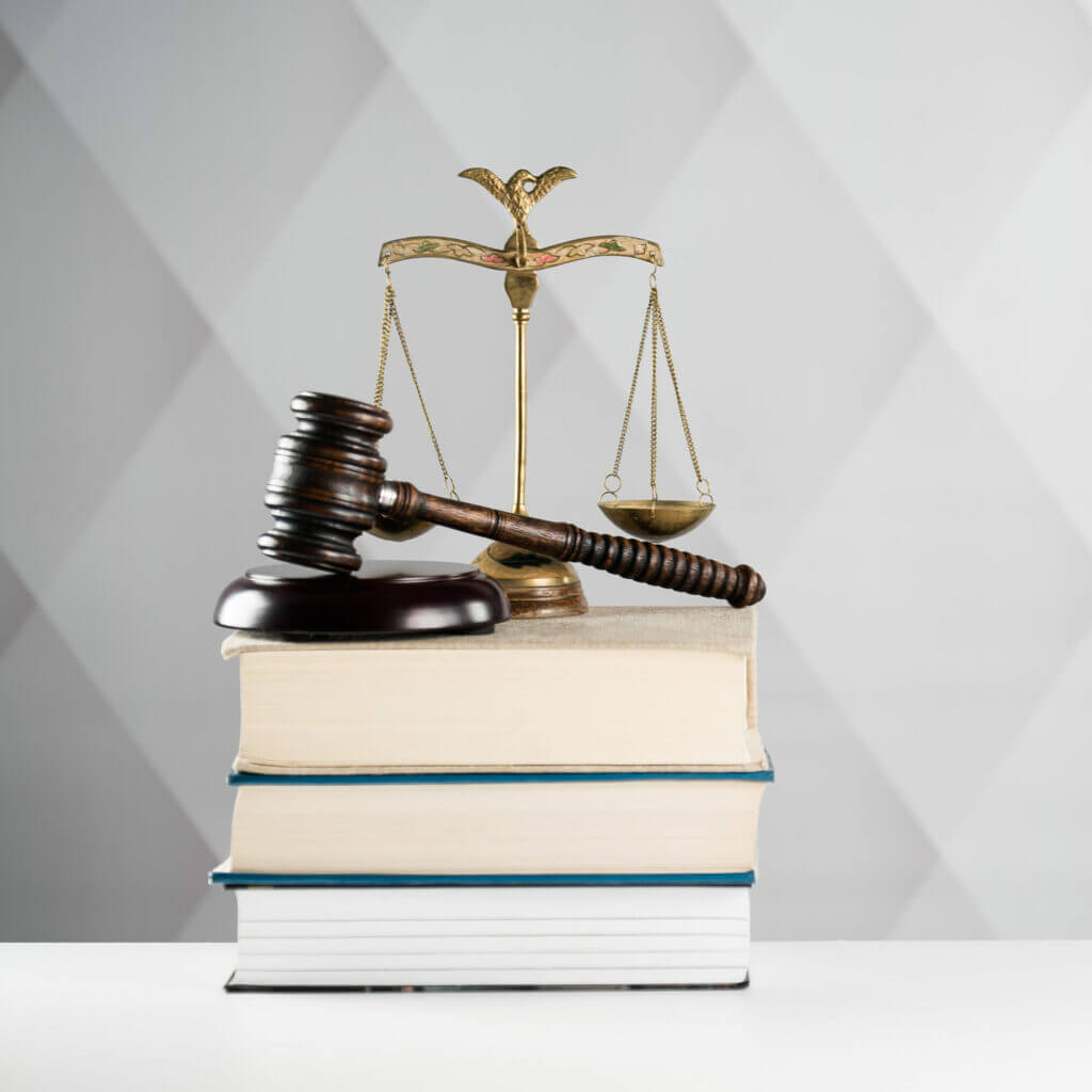 Avanza proyecto de ley para fortalecer el sistema judicial 1 Avanza proyecto de ley para reducir las separaciones familiares