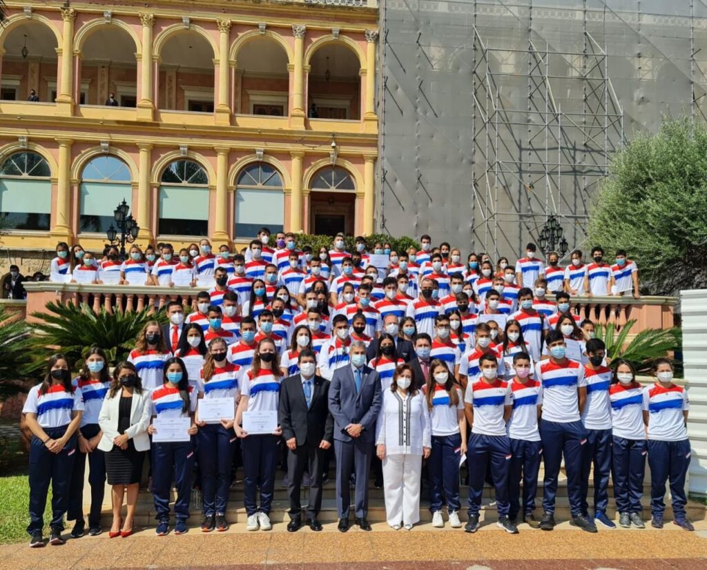 Gobierno apoya con becas a deportistas de alto rendimiento 1 Importante aumento de apoyo estatal a deportistas – Secretaria ...