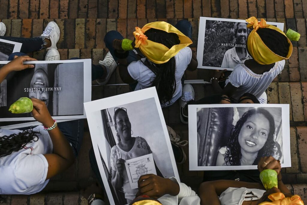 Líder comunitario es asesinado y vecinos exigen justicia 1 Líderes bajo fuego: defendiendo la paz en Colombia | International ...