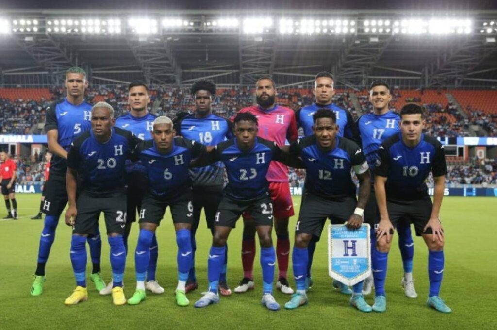Selección hondureña revela lista oficial para próximos amistosos 1 Dos son de Brasil: La Selección de Honduras y su corta lista de ...